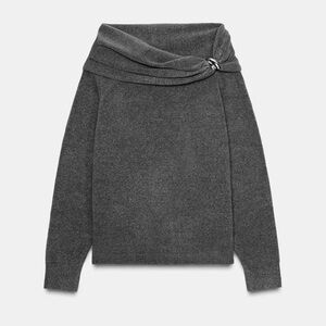 ZARA GREY SWEATER WITH SILVER HARDWARE